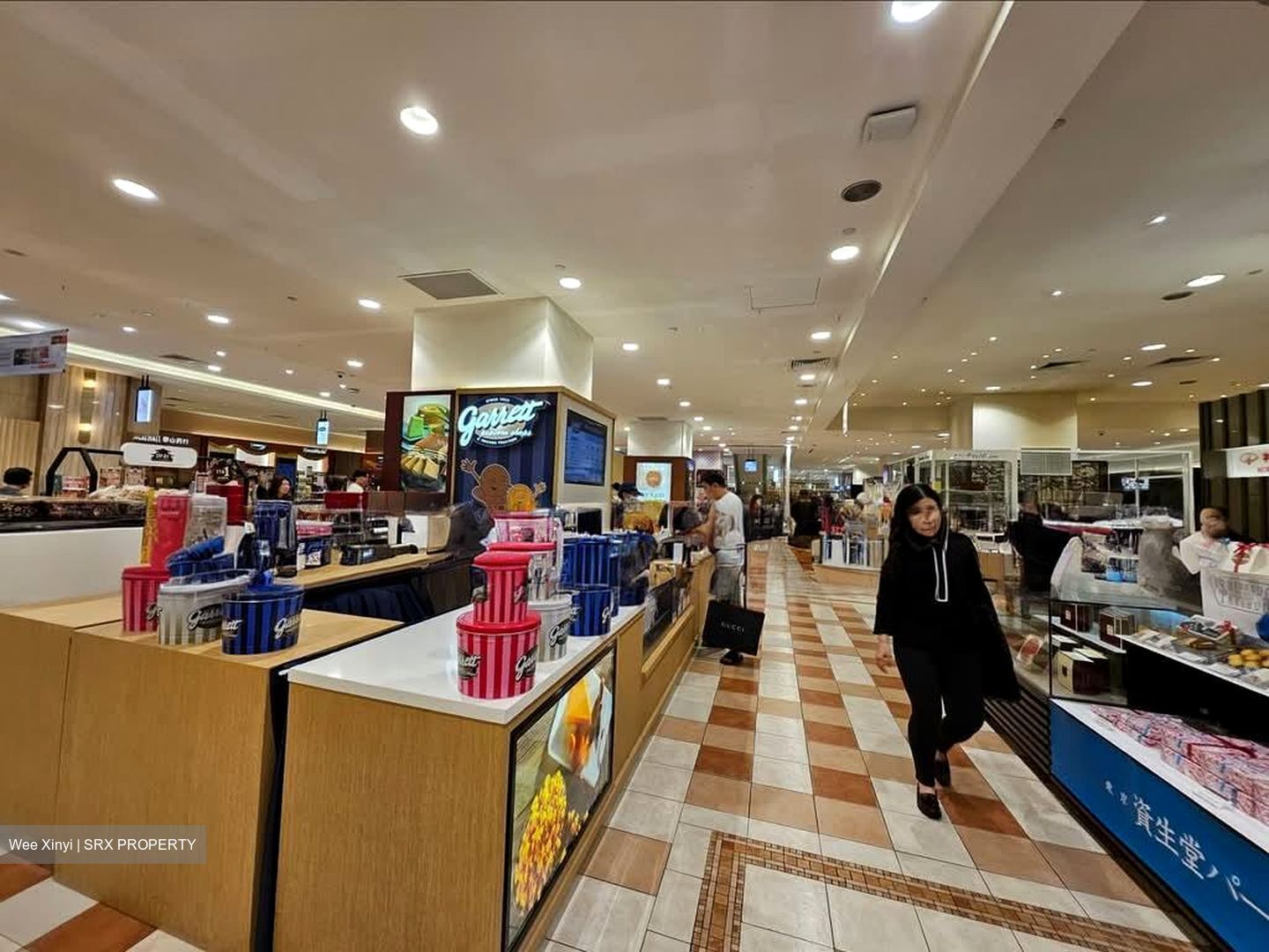 Orchard MRT (D9), Retail #593004921